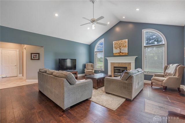 2811 River Edge Circle, Sugarcreek Twp, OH 45370