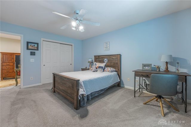 2811 River Edge Circle, Sugarcreek Twp, OH 45370