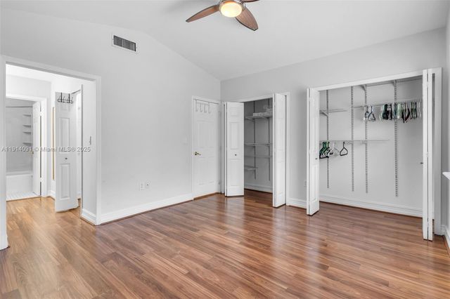 10930 SW 75th St, Miami, FL 33173