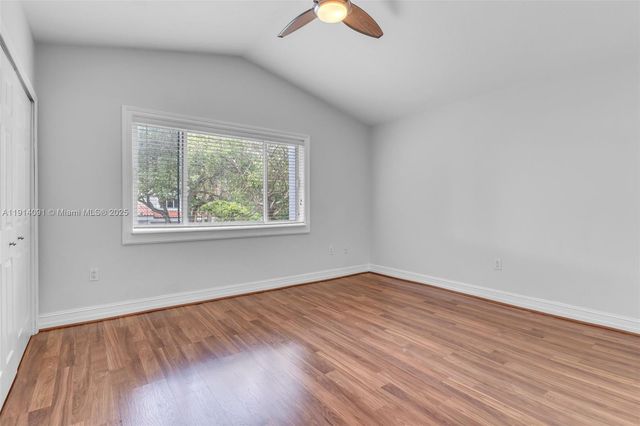 10930 SW 75th St, Miami, FL 33173