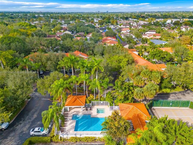 10930 SW 75th St, Miami, FL 33173