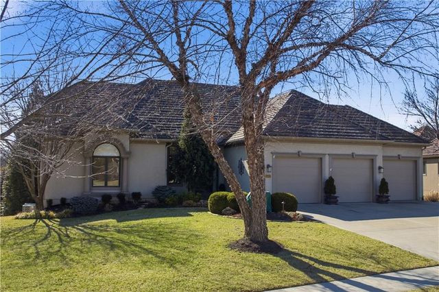 11007 W 145th Place, Overland Park, KS 66221