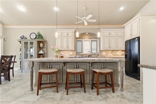 11007 W 145th Place, Overland Park, KS 66221