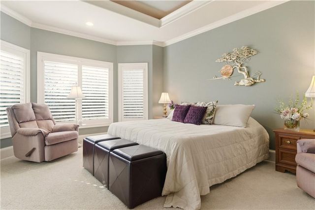 11007 W 145th Place, Overland Park, KS 66221