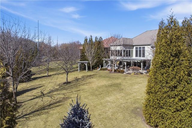 11007 W 145th Place, Overland Park, KS 66221