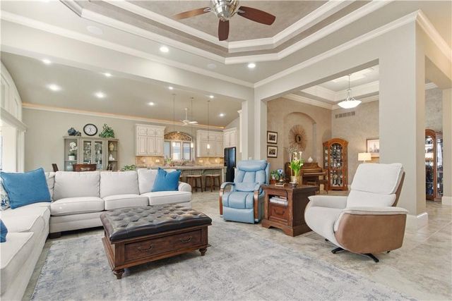 11007 W 145th Place, Overland Park, KS 66221