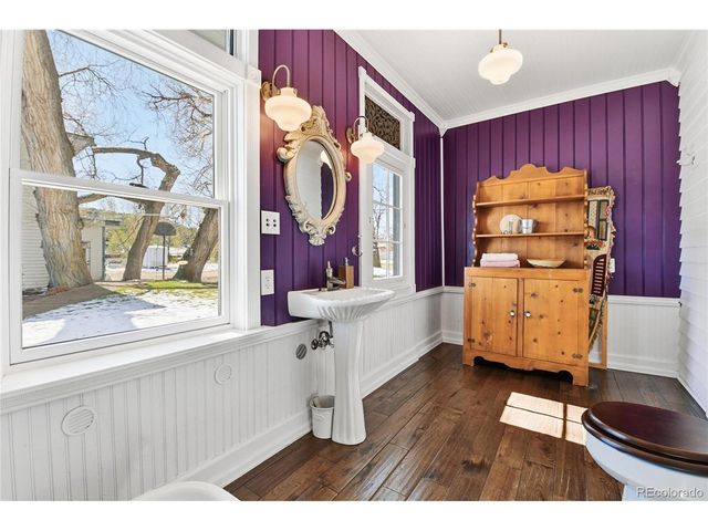 9490 Spruce Mountain Rd, Larkspur, CO 80118