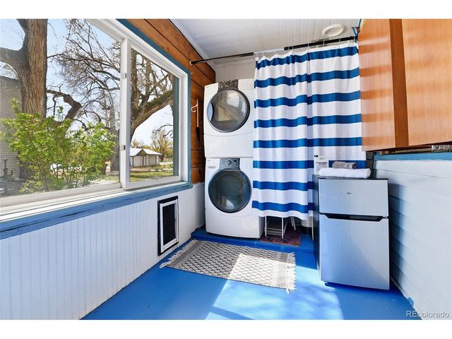 9490 Spruce Mountain Rd, Larkspur, CO 80118