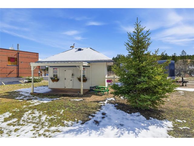 9490 Spruce Mountain Rd, Larkspur, CO 80118