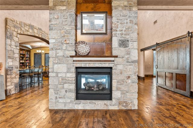 6403 N Wildwood Lane, Owasso, OK 74055