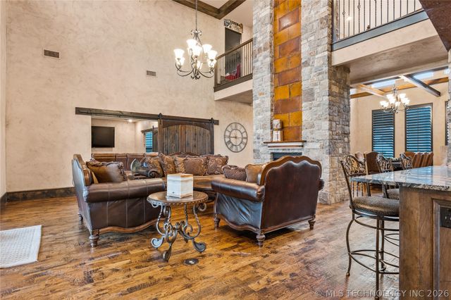 6403 N Wildwood Lane, Owasso, OK 74055