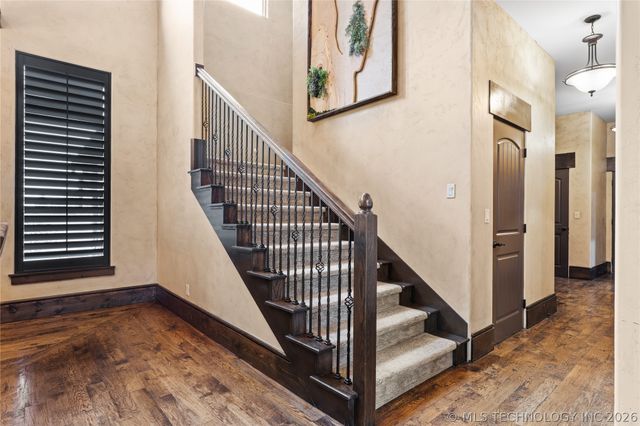 6403 N Wildwood Lane, Owasso, OK 74055