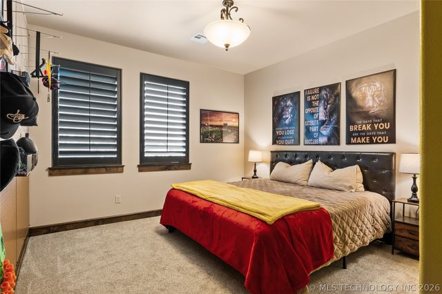 6403 N Wildwood Lane, Owasso, OK 74055