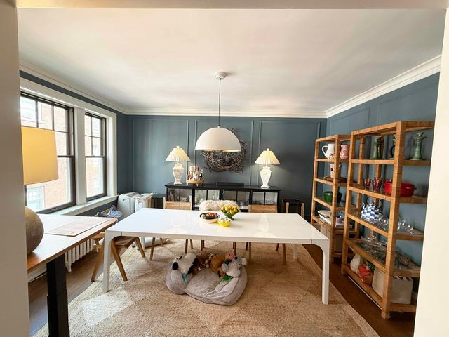 736 Hinman Avenue 2E, Evanston, IL 60202