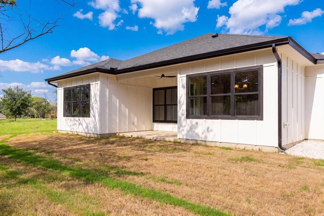 513 Conner Ct, Kerrville, TX 78028