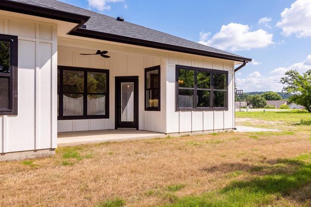 513 Conner Ct, Kerrville, TX 78028