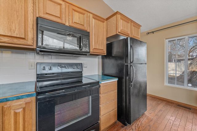 7820 W School St, Wichita, KS 67212