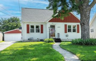 1919 W 7th, Waterloo, IA 50702