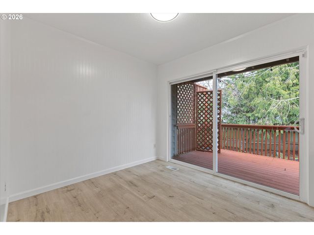 18665 Nw Tolovana St, Portland, OR 97229