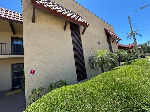 1845 S HIGHLAND AVENUE 10-1, Clearwater, FL 33756