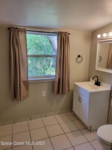 874 Spiller Street, Melbourne, FL 32935