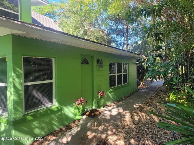 874 Spiller Street, Melbourne, FL 32935