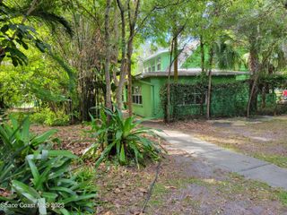 874 Spiller Street, Melbourne, FL 32935