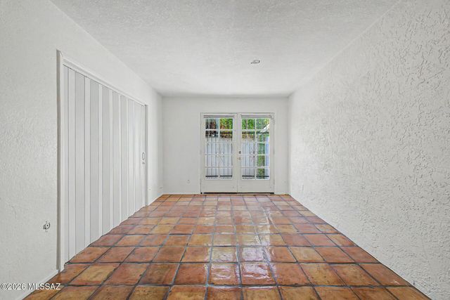 2769 W Anklam Road APT B, Tucson, AZ 85745