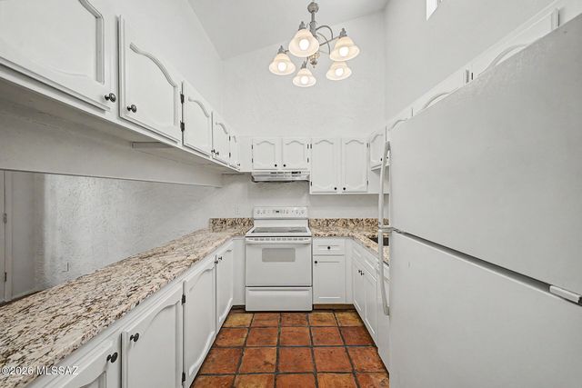 2769 W Anklam Road APT B, Tucson, AZ 85745