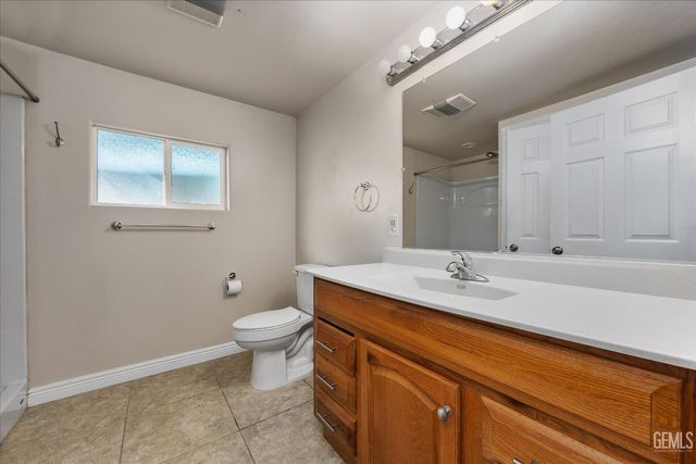 30751 Sharp Way, Shafter, CA 93263