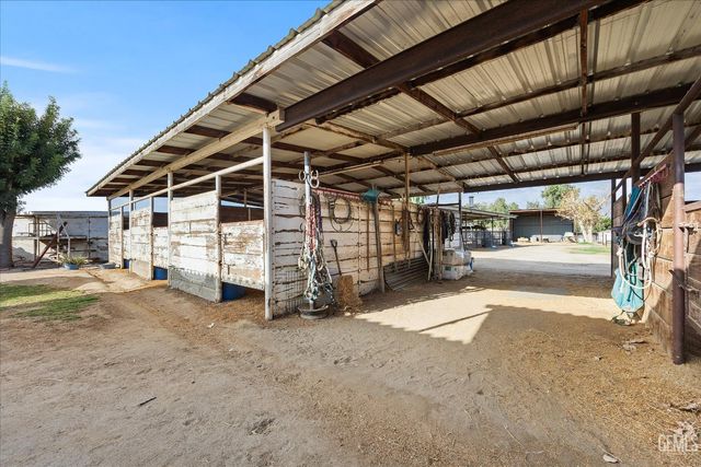 30751 Sharp Way, Shafter, CA 93263