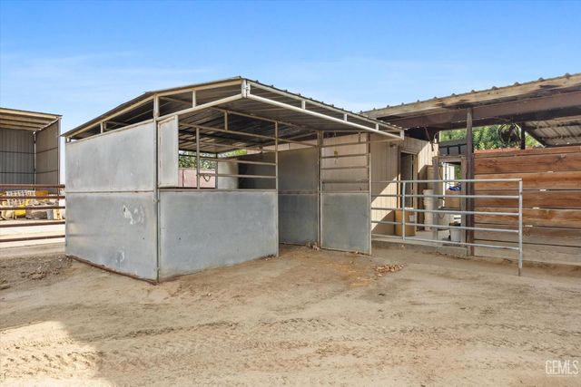 30751 Sharp Way, Shafter, CA 93263