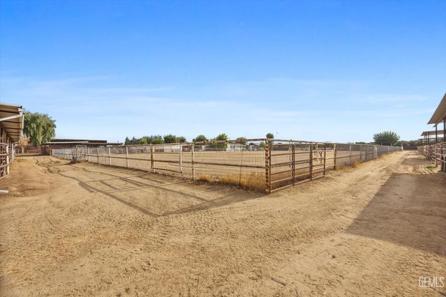 30751 Sharp Way, Shafter, CA 93263
