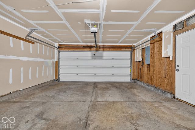 2883 Beethoven Avenue, Indianapolis, IN 46239