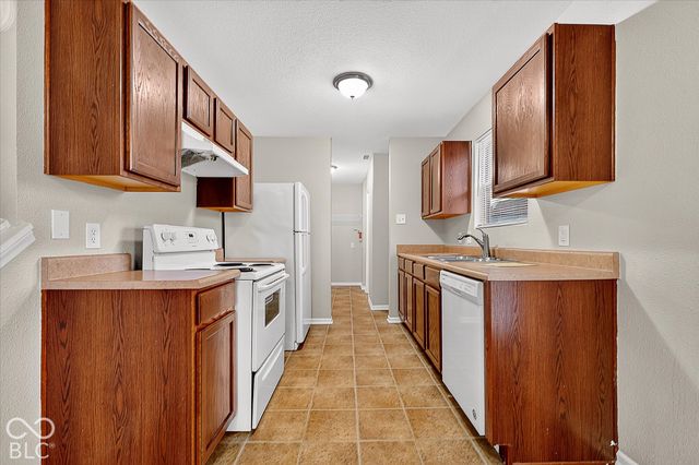 2883 Beethoven Avenue, Indianapolis, IN 46239