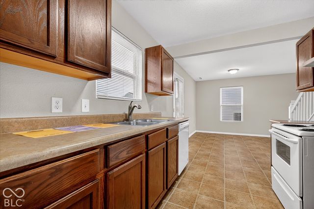 2883 Beethoven Avenue, Indianapolis, IN 46239