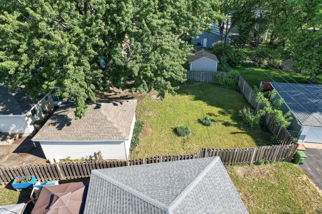 10475 6th Street NE, Blaine, MN 55434