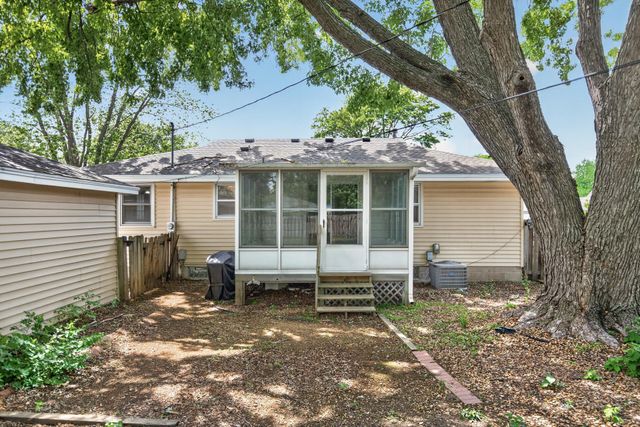 10475 6th Street NE, Blaine, MN 55434