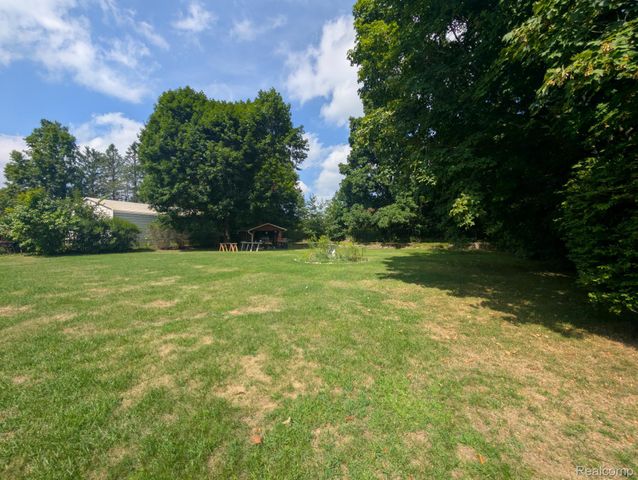 4203 Gregor Street, Genesee Charter Township, MI 48458