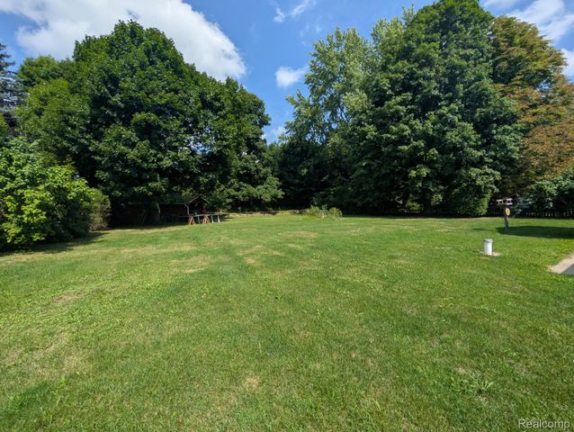 4203 Gregor Street, Genesee Charter Township, MI 48458