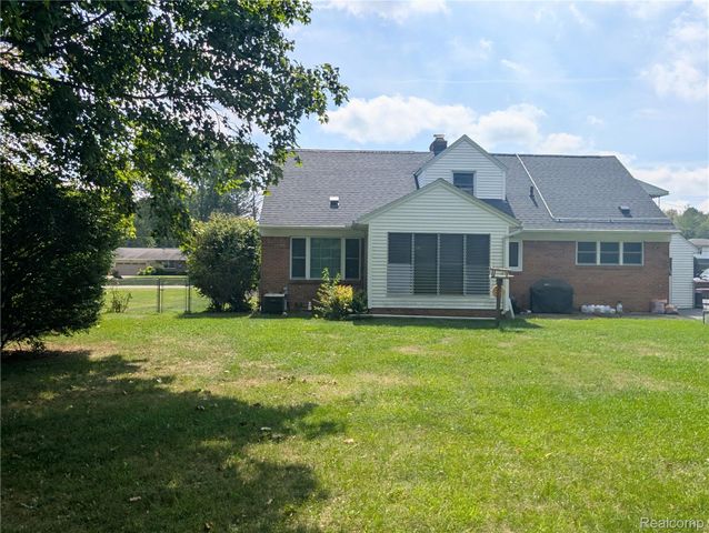4203 Gregor Street, Genesee Charter Township, MI 48458