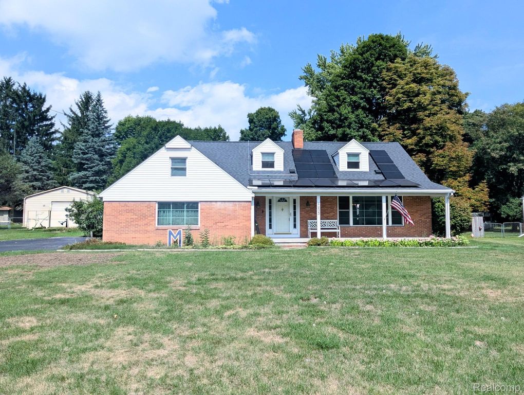 4203 Gregor Street, Genesee Charter Township, MI 48458