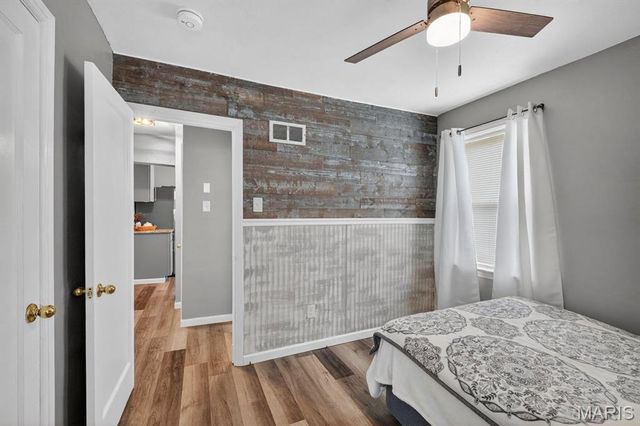 6929 Dartmouth Avenue, University City, MO 63130