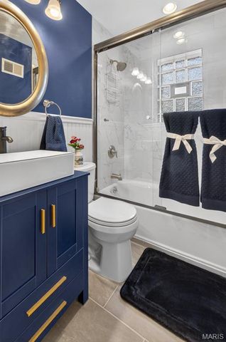 6929 Dartmouth Avenue, University City, MO 63130