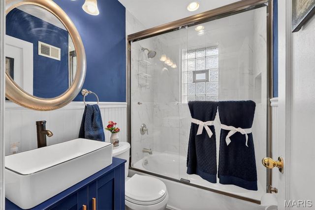 6929 Dartmouth Avenue, University City, MO 63130