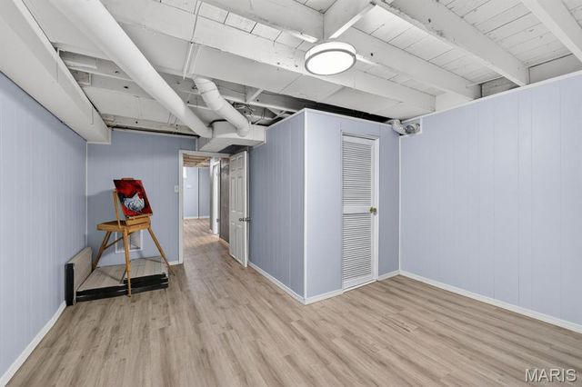 6929 Dartmouth Avenue, University City, MO 63130