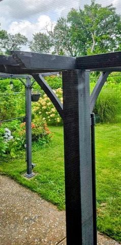 6929 Dartmouth Avenue, University City, MO 63130