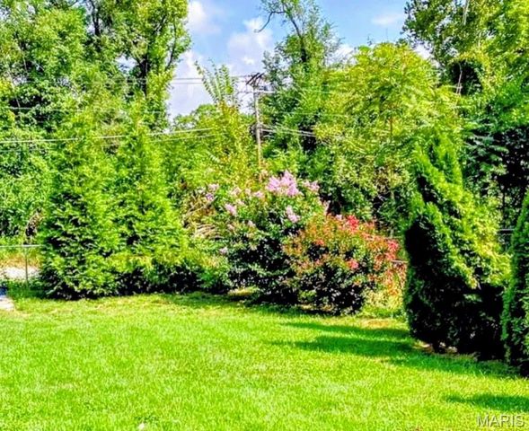 6929 Dartmouth Avenue, University City, MO 63130