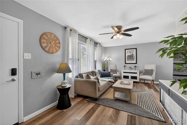 6929 Dartmouth Avenue, University City, MO 63130