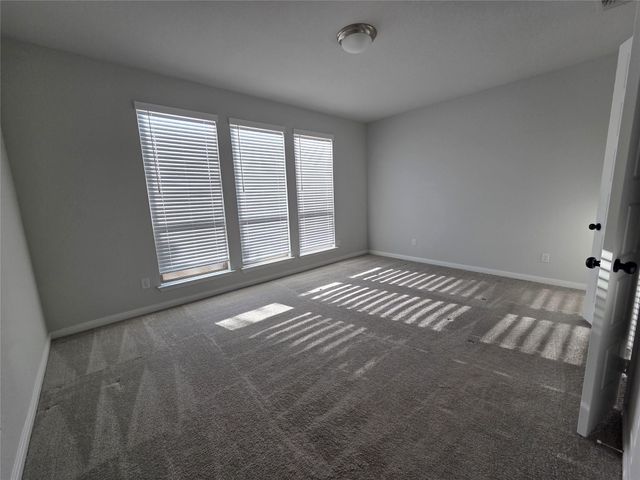 221 Bauer LOOP, Liberty Hill, TX 78642